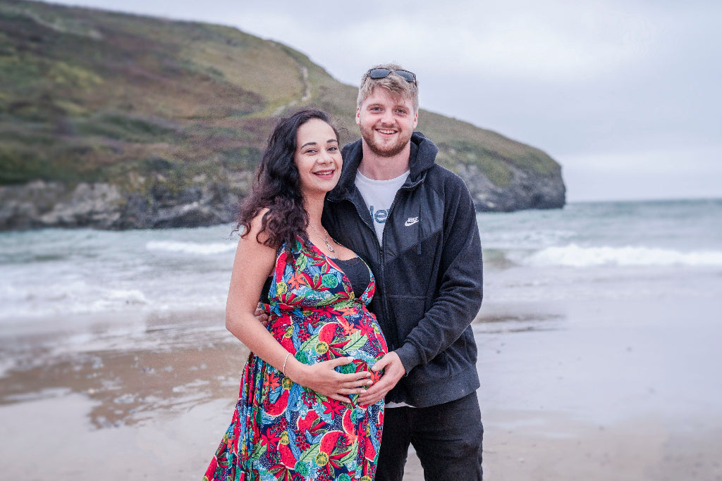 Maternity photoshoot - bump shoot - Beach shoot